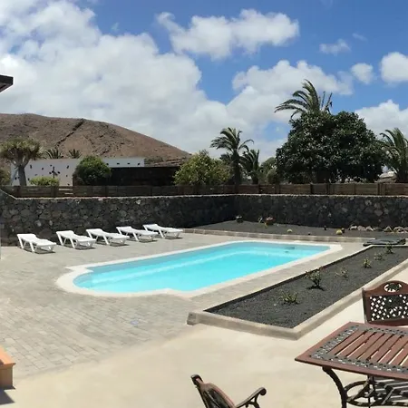 Holiday home Cernicalo,sun, Relax & Nature! Free Wifi, Bbq